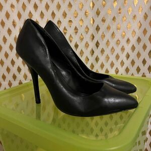 Steve Madden stiletto heels pumps size 6.5